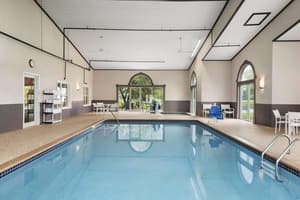 thumbnail: Pool