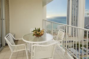 thumbnail: Rooftop pool