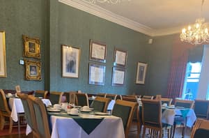 thumbnail: Breakfast area