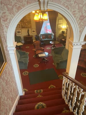 thumbnail: Lobby sitting area