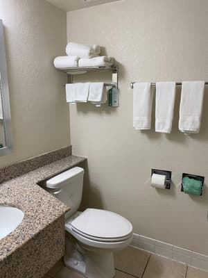 thumbnail: Bathroom