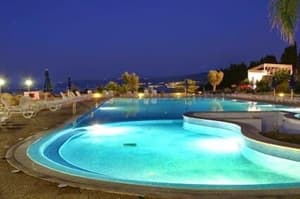 thumbnail: Outdoor pool