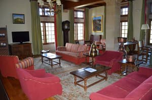 thumbnail: Interior