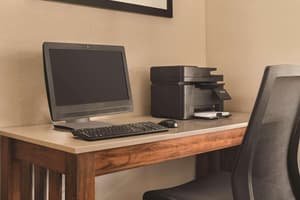 thumbnail: Business center