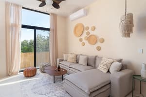 thumbnail: Interior detail