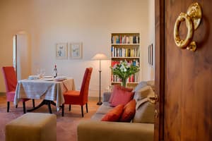 thumbnail: In-room dining