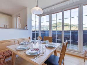 thumbnail: Dining