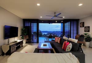 thumbnail: Interior detail
