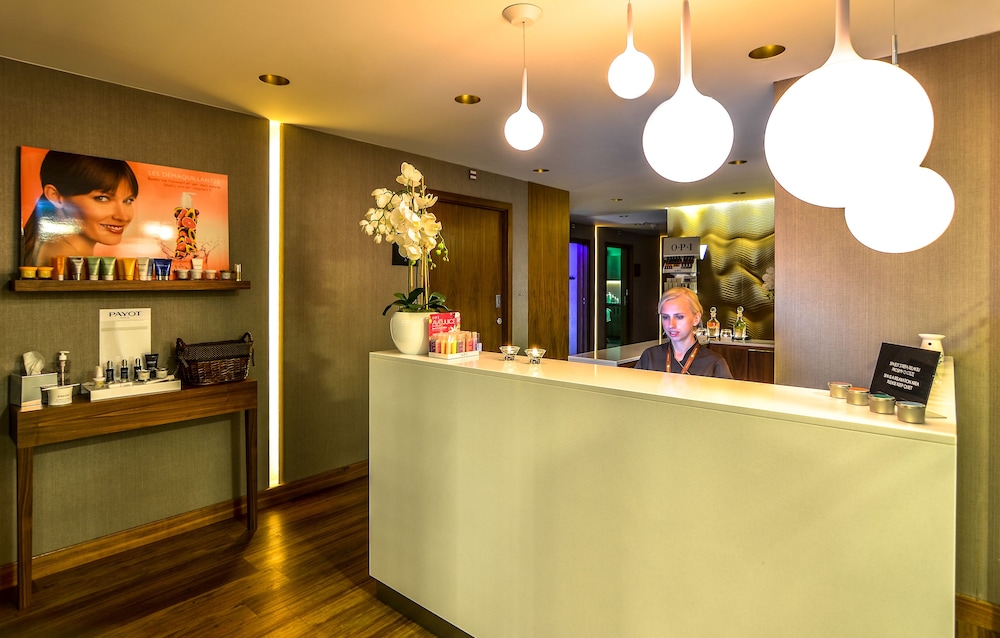 Spa reception