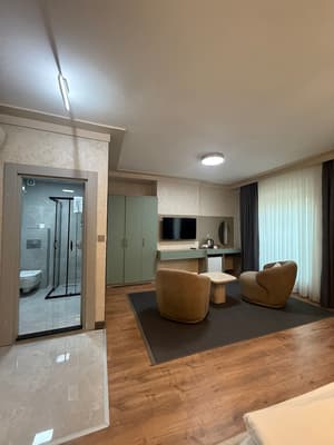 thumbnail: Living area