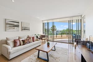 thumbnail: Living area