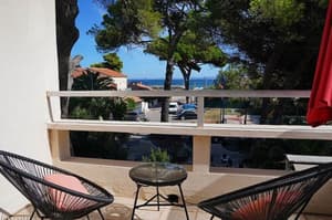 thumbnail: Terrace/patio