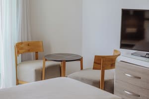 thumbnail: Interior detail