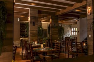 thumbnail: Restaurant