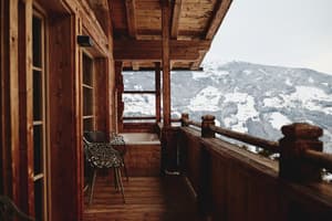 thumbnail: Balcony view