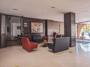 thumbnail: Reception