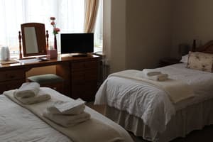 thumbnail: Room