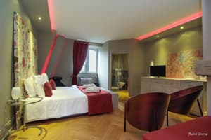 thumbnail: Room
