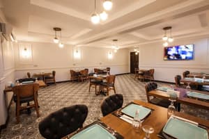 thumbnail: Restaurant