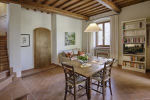 thumbnail: In-room dining