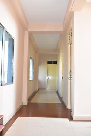 thumbnail: Hallway
