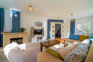 thumbnail: Living area