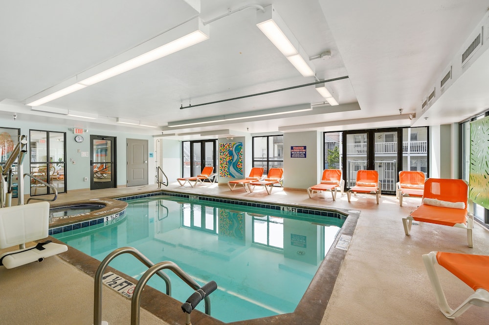 Swimming pool-spa
