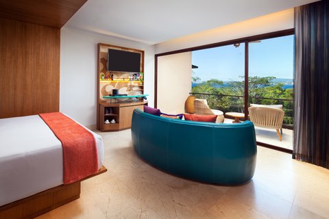 Deluxe Room 1 King