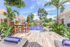 thumbnail: Sundeck