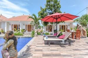 thumbnail: Sundeck