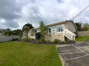 thumbnail: Exterior