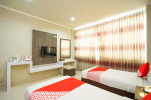thumbnail: Room