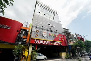 thumbnail: Front of property