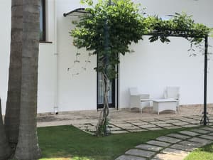thumbnail: Terrace/patio