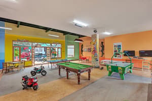 thumbnail: Billiards