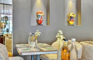 thumbnail: Restaurant