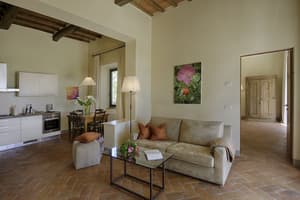 thumbnail: In-room dining