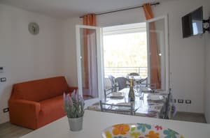 thumbnail: Living area