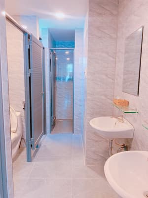 thumbnail: Bathroom