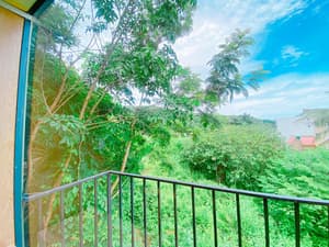 thumbnail: Balcony