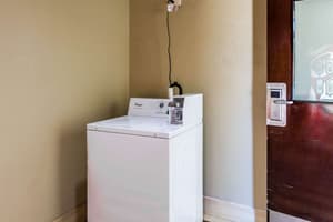 thumbnail: Laundry room