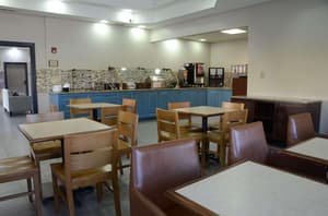 thumbnail: Breakfast area