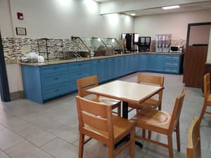 thumbnail: Restaurant