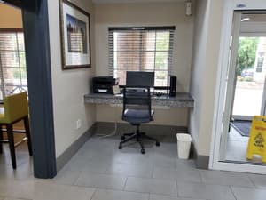 thumbnail: Business center