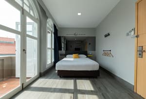 thumbnail: Room