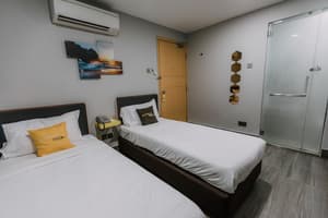 thumbnail: Room