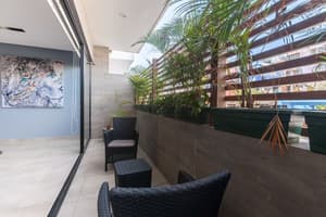 thumbnail: Balcony