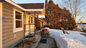 thumbnail: Exterior