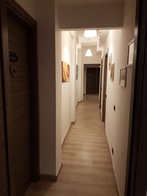 thumbnail: Hallway