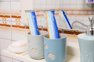 thumbnail: Bathroom amenities